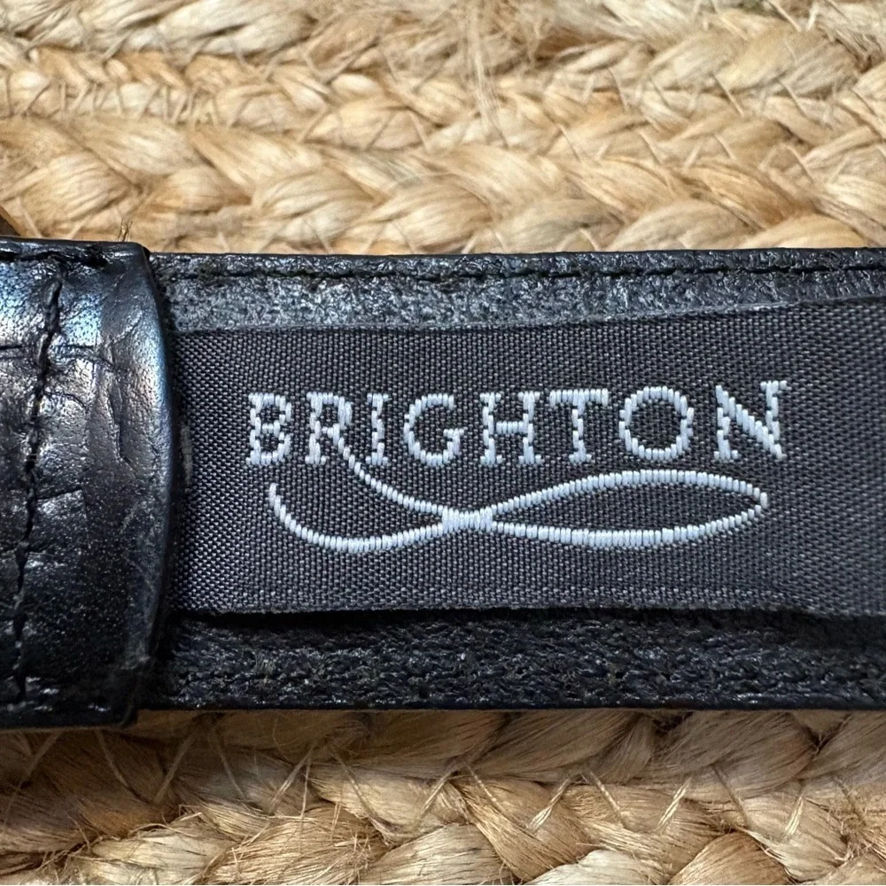 Brighton Women’s Black Embossed Belt Size ML /32 Excellent Used Condition!